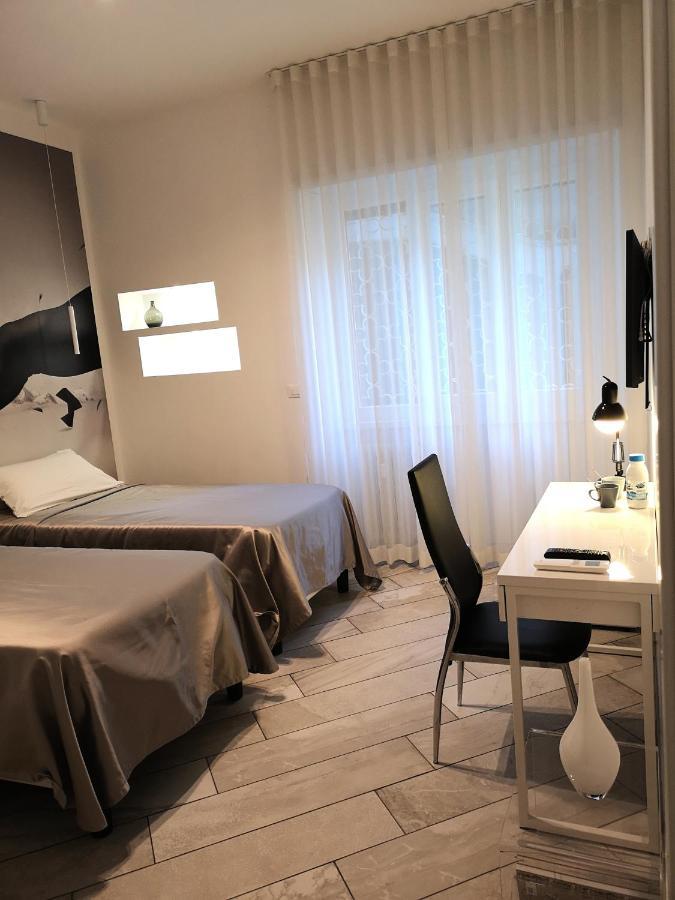 Bed and Breakfast Tre R Eur Roma Esterno foto
