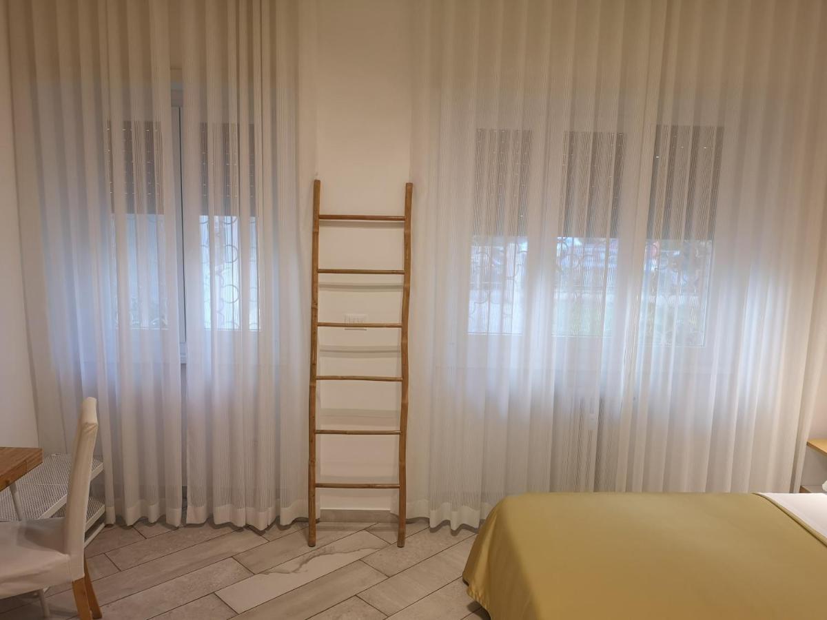 Bed and Breakfast Tre R Eur Roma Esterno foto